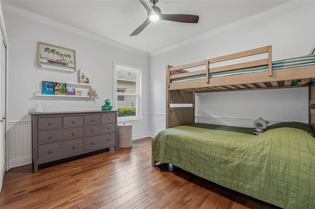 待售: $749,999 (4 贝兹, 3 浴室, 2211 平方英尺)