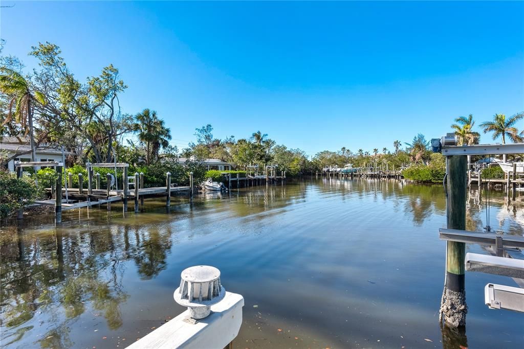 待售: $2,000,000 (0.49 acres)