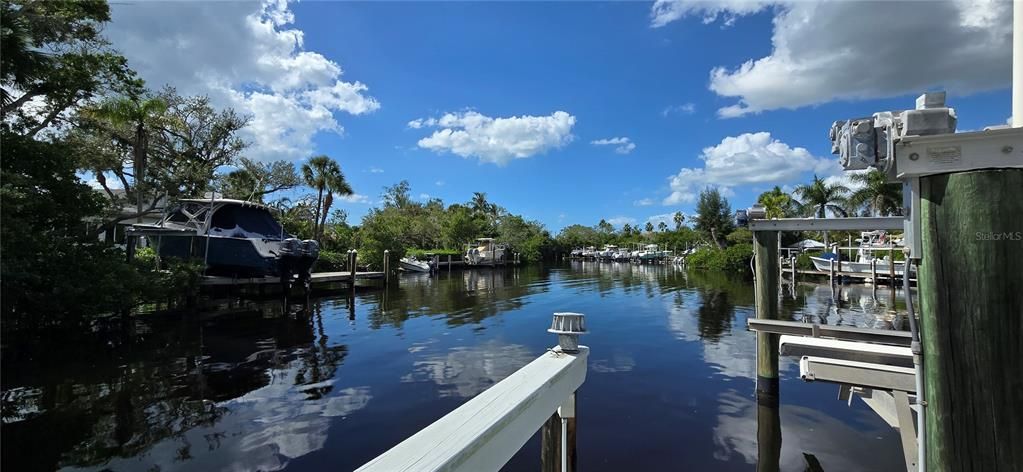 待售: $2,000,000 (0.49 acres)