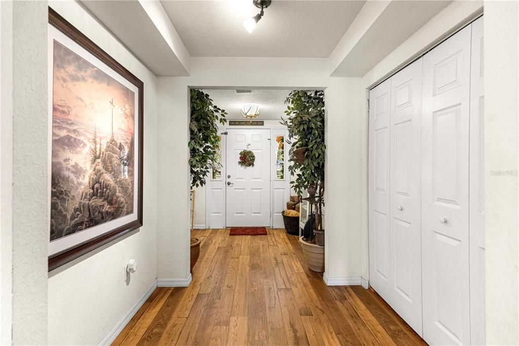 For Sale: $709,900 (3 beds, 2 baths, 2196 Square Feet)