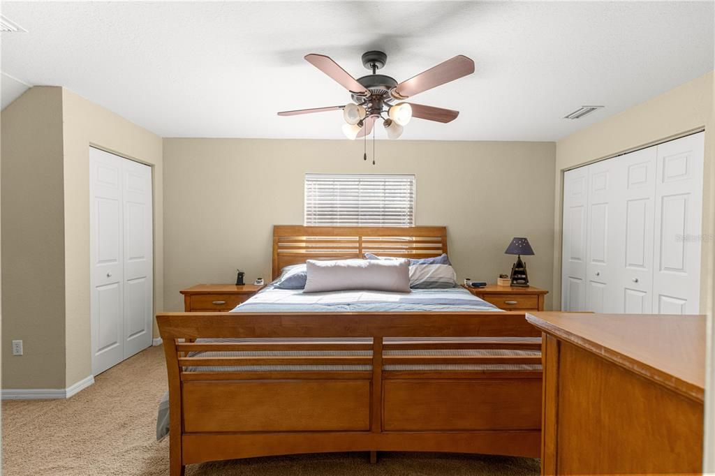 For Sale: $709,900 (3 beds, 2 baths, 2196 Square Feet)