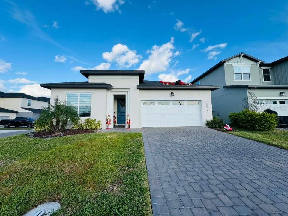 В аренду: $2,900 (4 спален, 2 ванн, 1888 Квадратных фут)