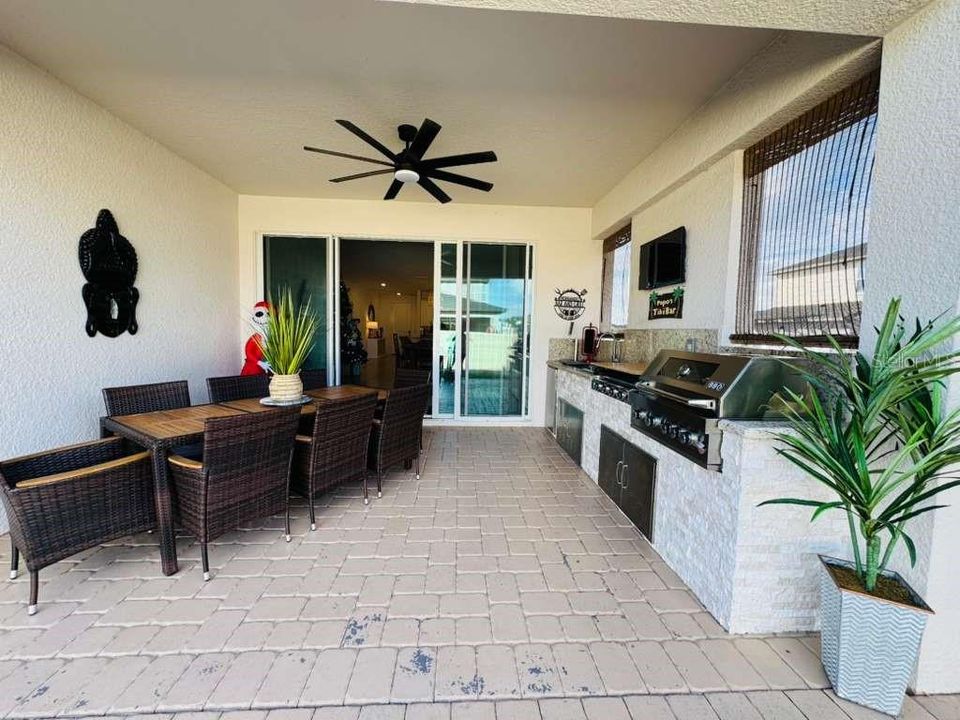 В аренду: $2,900 (4 спален, 2 ванн, 1888 Квадратных фут)