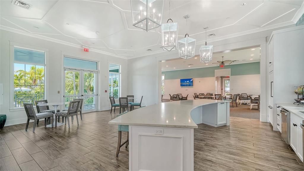 For Sale: $649,900 (3 beds, 2 baths, 2064 Square Feet)