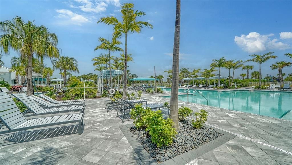 For Sale: $649,900 (3 beds, 2 baths, 2064 Square Feet)