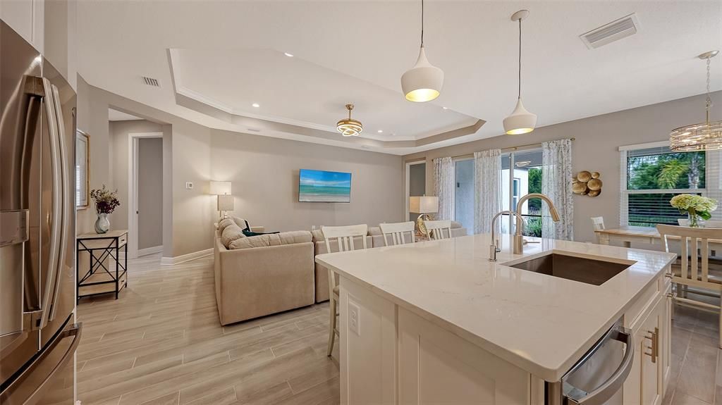 For Sale: $649,900 (3 beds, 2 baths, 2064 Square Feet)