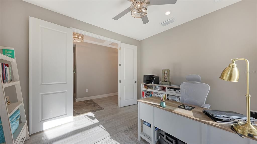 For Sale: $649,900 (3 beds, 2 baths, 2064 Square Feet)