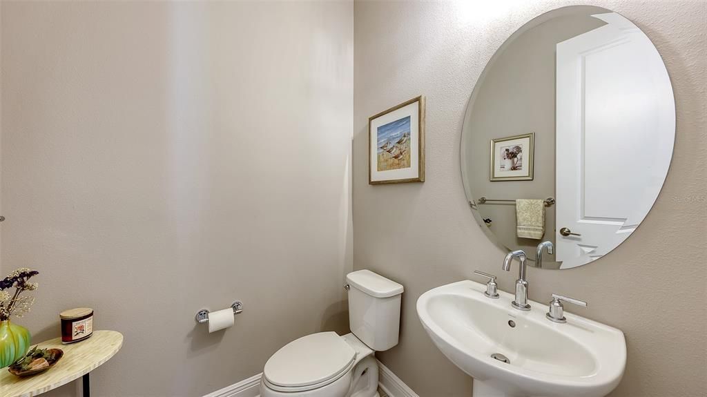 For Sale: $649,900 (3 beds, 2 baths, 2064 Square Feet)