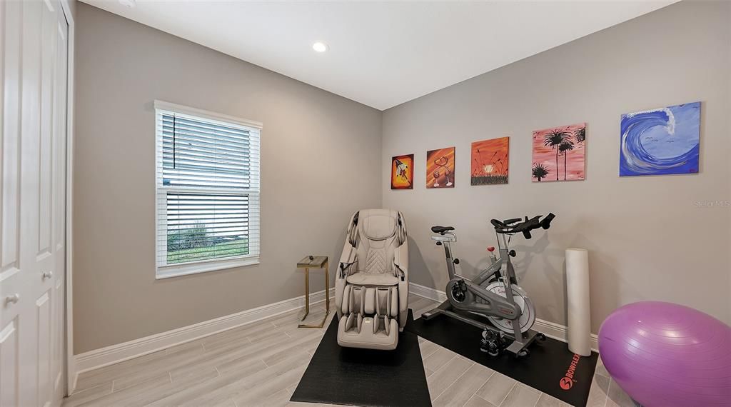 For Sale: $649,900 (3 beds, 2 baths, 2064 Square Feet)