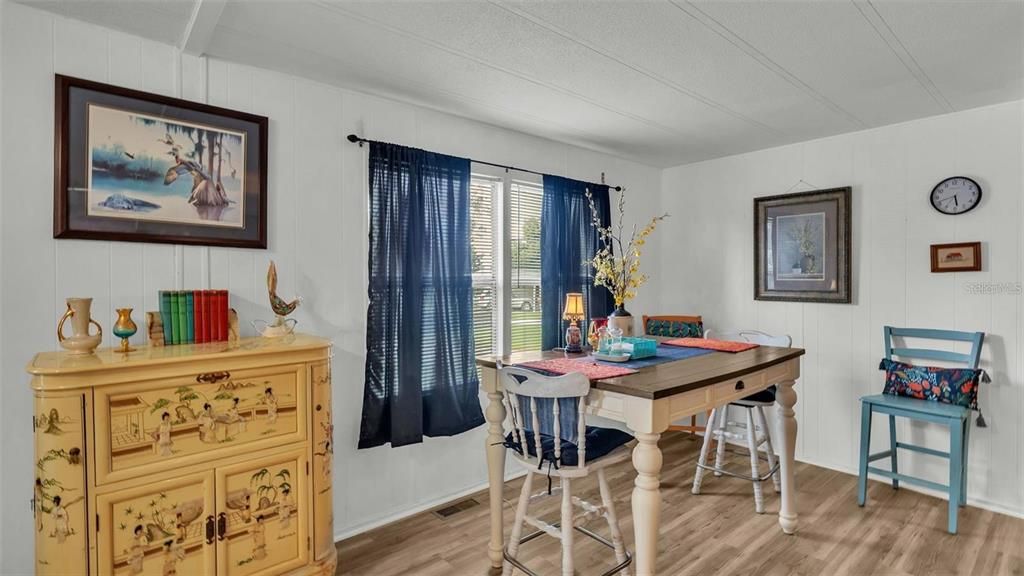 For Sale: $65,000 (2 beds, 2 baths, 1152 Square Feet)