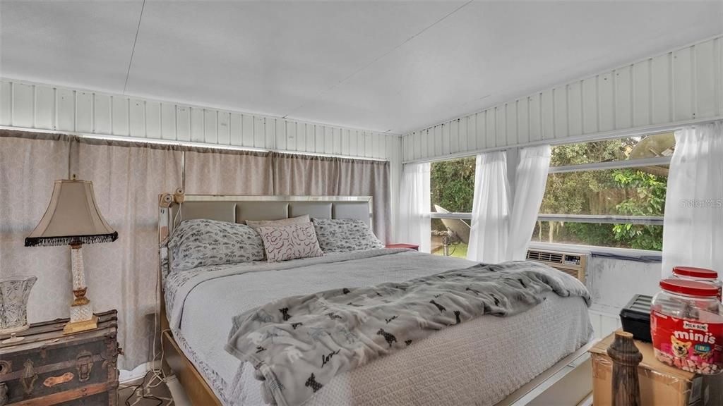 For Sale: $65,000 (2 beds, 2 baths, 1152 Square Feet)