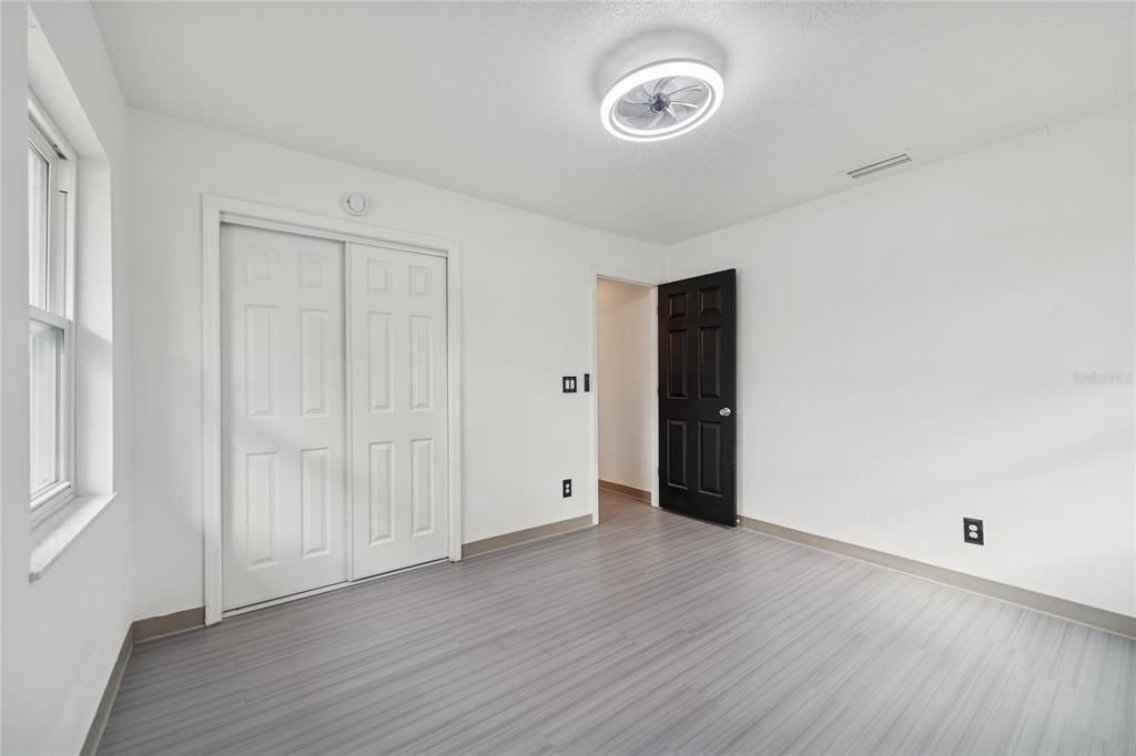 En Venta: $310,000 (3 camas, 2 baños, 1368 Pies cuadrados)