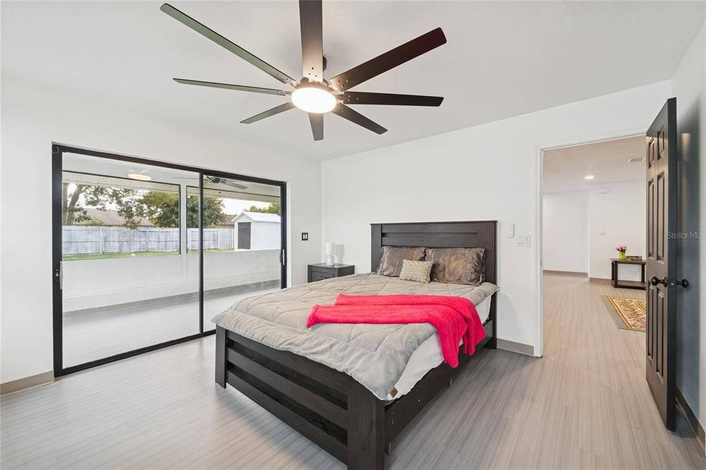 En Venta: $310,000 (3 camas, 2 baños, 1368 Pies cuadrados)