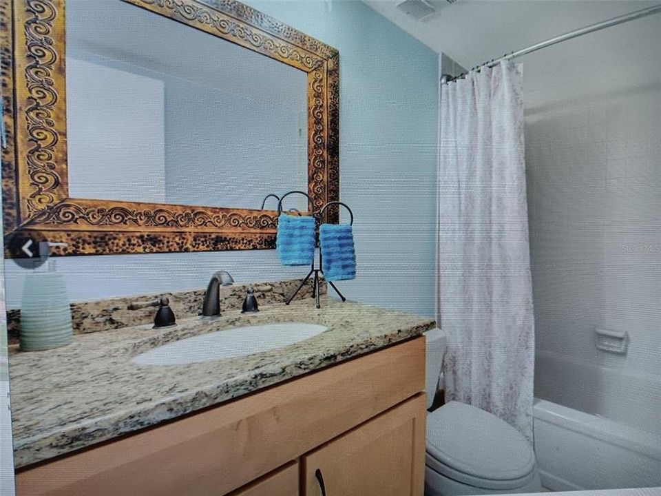 For Rent: $3,800 (2 beds, 2 baths, 890 Square Feet)