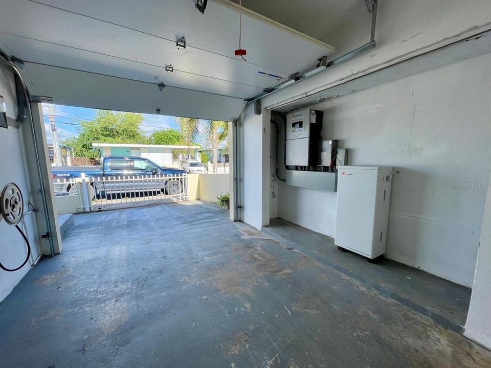 For Sale: $174,500 (3 beds, 1 baths, 1322 Square Feet)