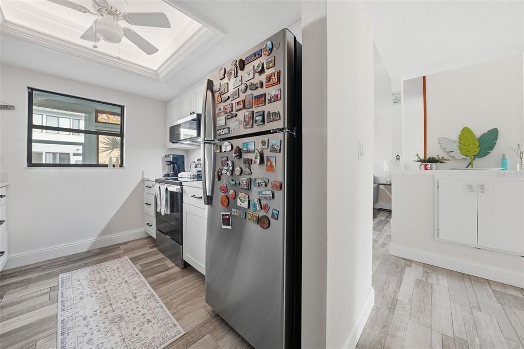 For Sale: $375,000 (2 beds, 2 baths, 1040 Square Feet)