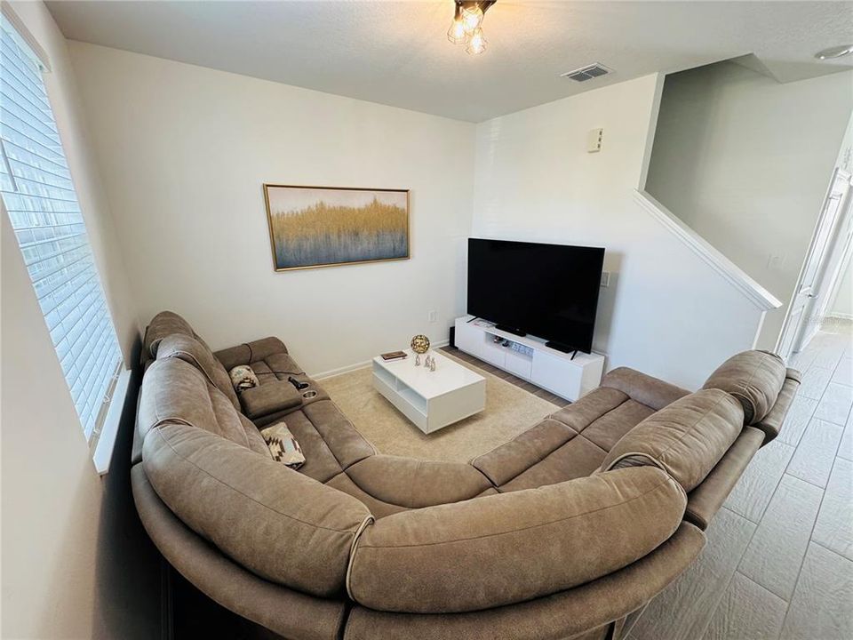 出租: $2,750 (3 贝兹, 2 浴室, 1618 平方英尺)