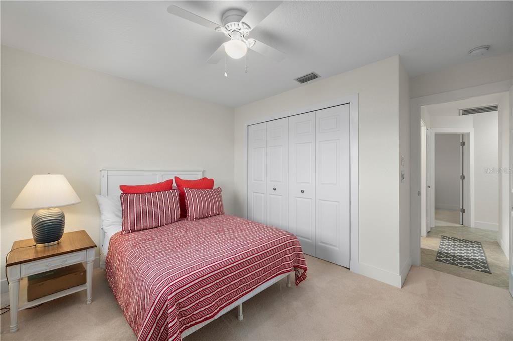 For Sale: $685,000 (3 beds, 2 baths, 1934 Square Feet)