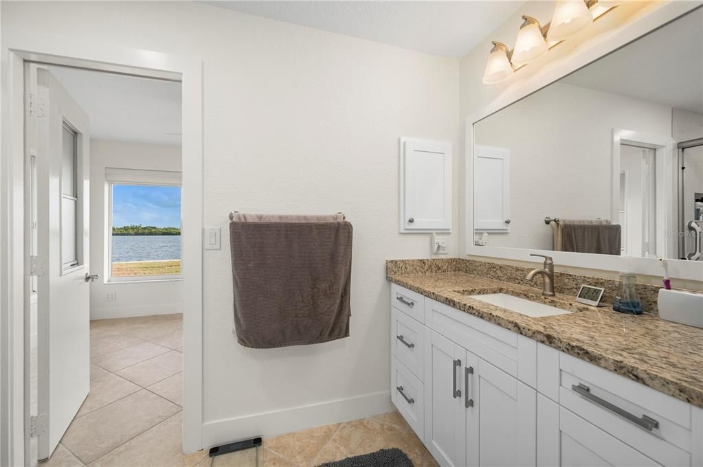 For Sale: $685,000 (3 beds, 2 baths, 1934 Square Feet)