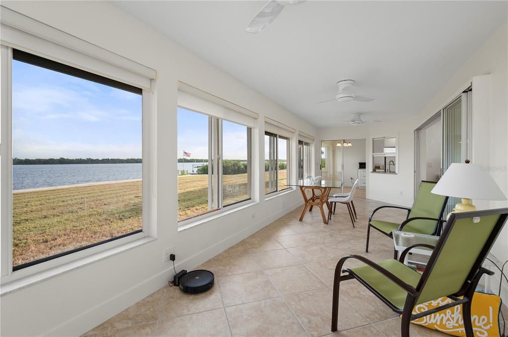 For Sale: $685,000 (3 beds, 2 baths, 1934 Square Feet)