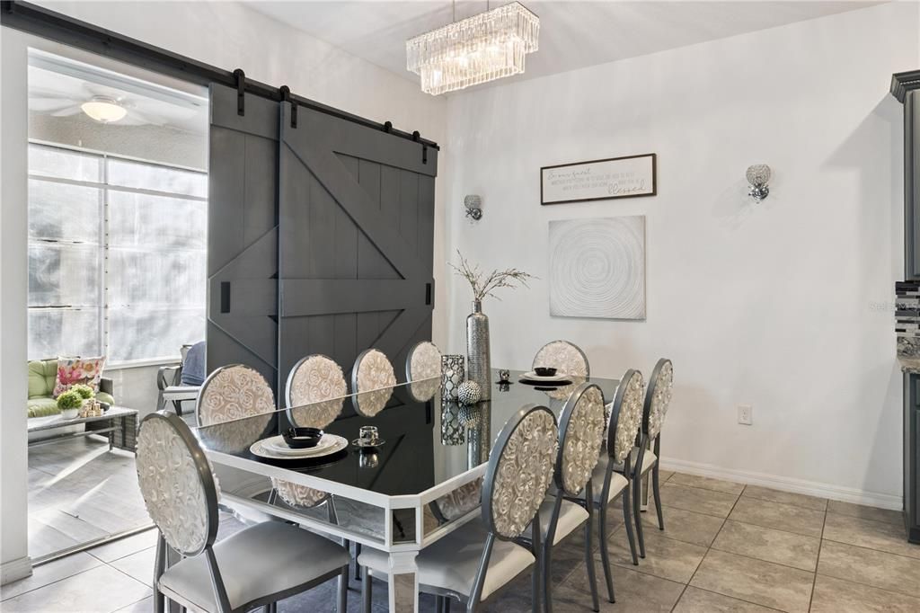 待售: $450,000 (4 贝兹, 2 浴室, 2314 平方英尺)