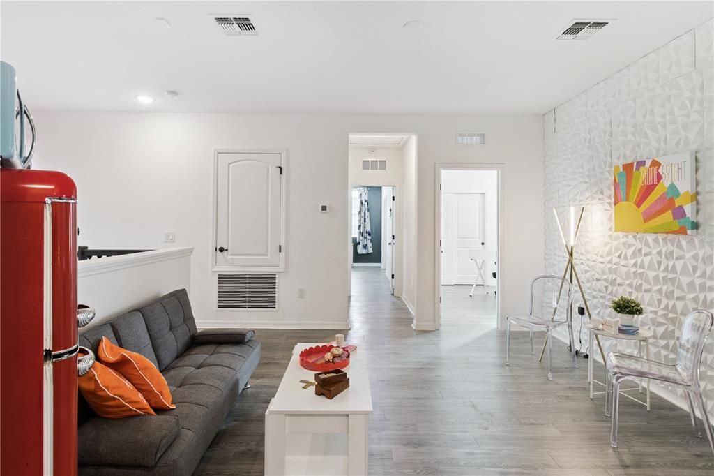 待售: $450,000 (4 贝兹, 2 浴室, 2314 平方英尺)