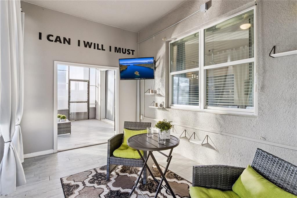 待售: $450,000 (4 贝兹, 2 浴室, 2314 平方英尺)