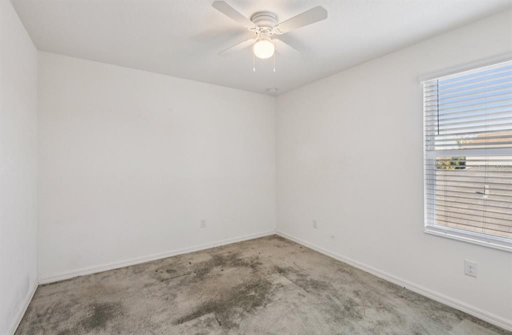 For Sale: $380,000 (4 beds, 2 baths, 2589 Square Feet)