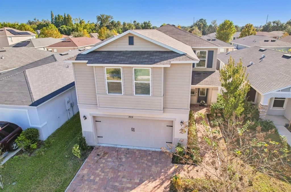 For Sale: $380,000 (4 beds, 2 baths, 2589 Square Feet)