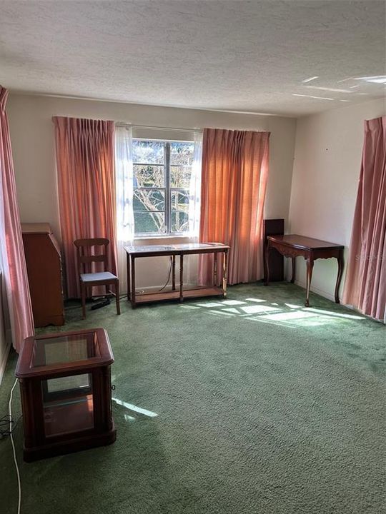 For Sale: $237,500 (2 beds, 2 baths, 1604 Square Feet)