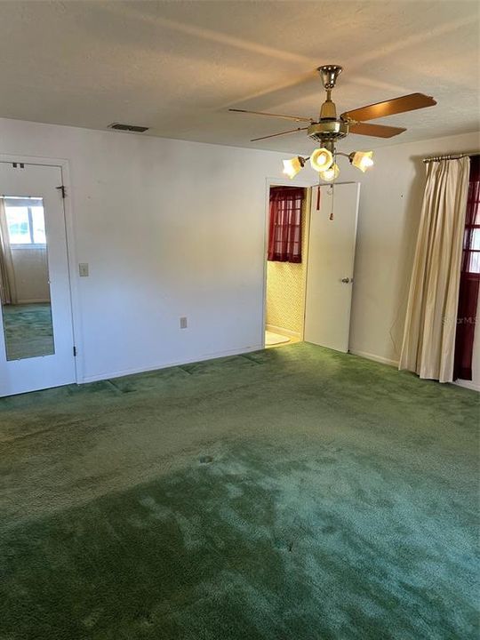 For Sale: $237,500 (2 beds, 2 baths, 1604 Square Feet)