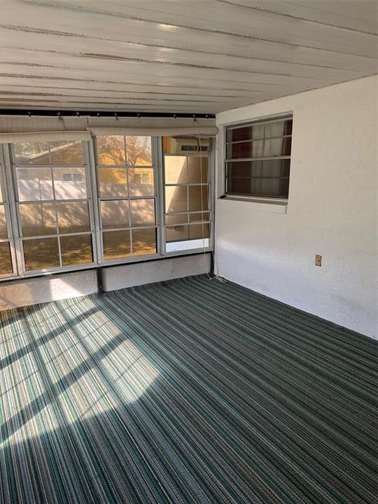 For Sale: $237,500 (2 beds, 2 baths, 1604 Square Feet)