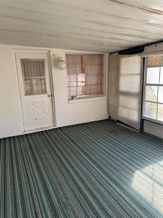 For Sale: $237,500 (2 beds, 2 baths, 1604 Square Feet)