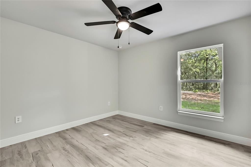 出租: $1,800 (3 贝兹, 2 浴室, 1366 平方英尺)