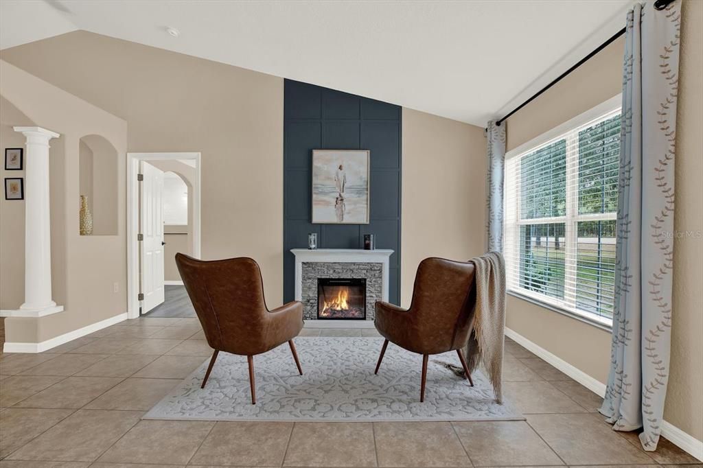 For Sale: $355,000 (3 beds, 2 baths, 1966 Square Feet)