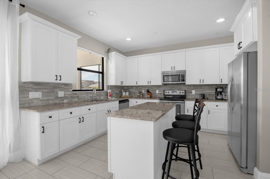 For Sale: $744,900 (5 beds, 3 baths, 3246 Square Feet)