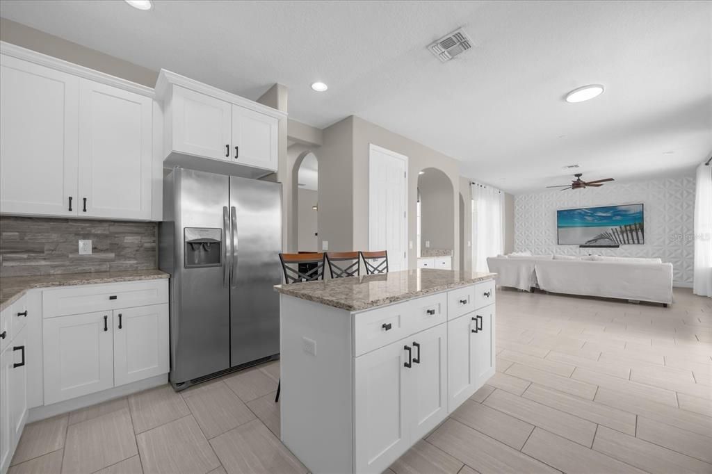 For Sale: $744,900 (5 beds, 3 baths, 3246 Square Feet)