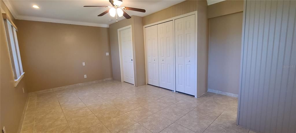 For Sale: $650,000 (5 beds, 3 baths, 2053 Square Feet)