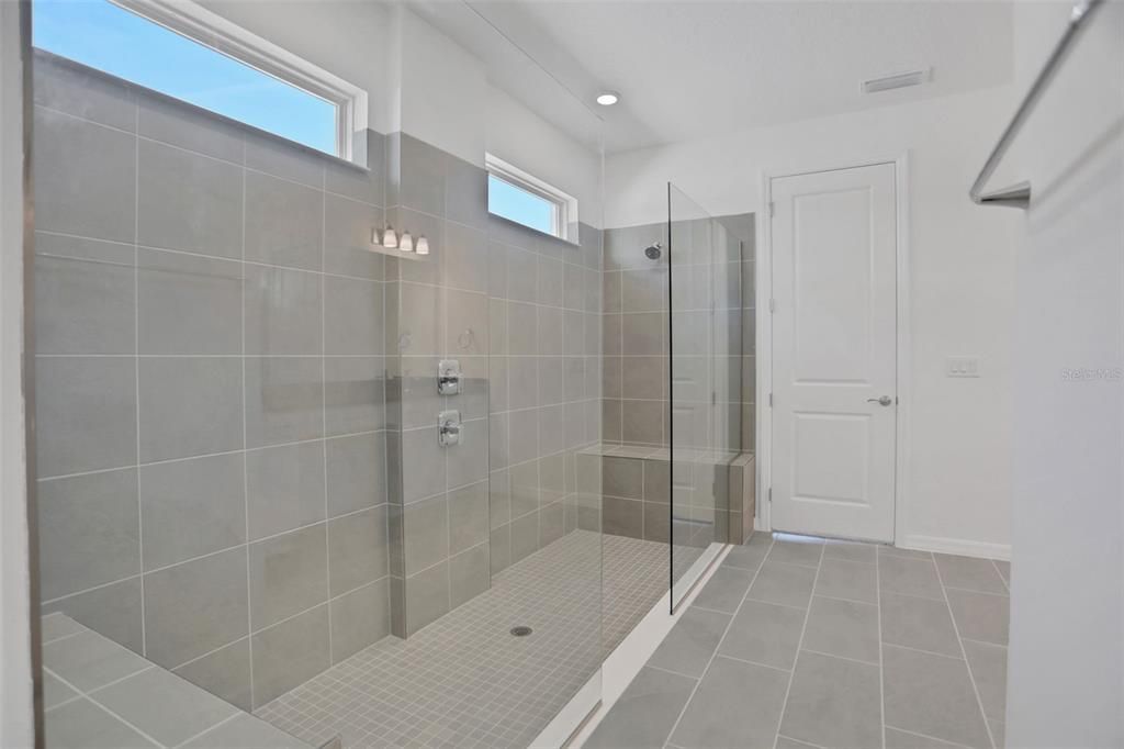 待售: $614,990 (4 贝兹, 4 浴室, 3099 平方英尺)