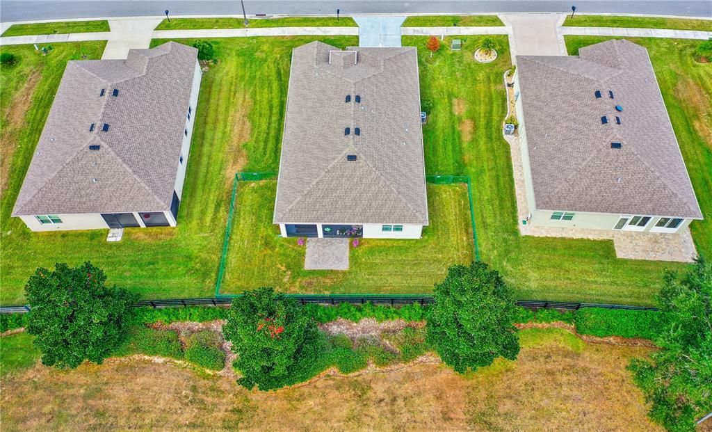 待售: $345,900 (4 贝兹, 2 浴室, 2039 平方英尺)