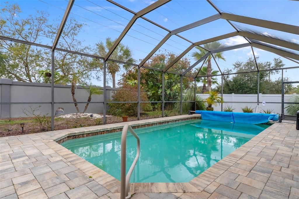 For Sale: $459,000 (4 beds, 3 baths, 2384 Square Feet)