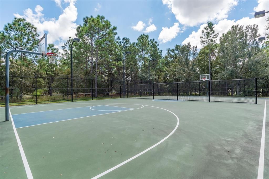 For Sale: $459,000 (4 beds, 3 baths, 2384 Square Feet)