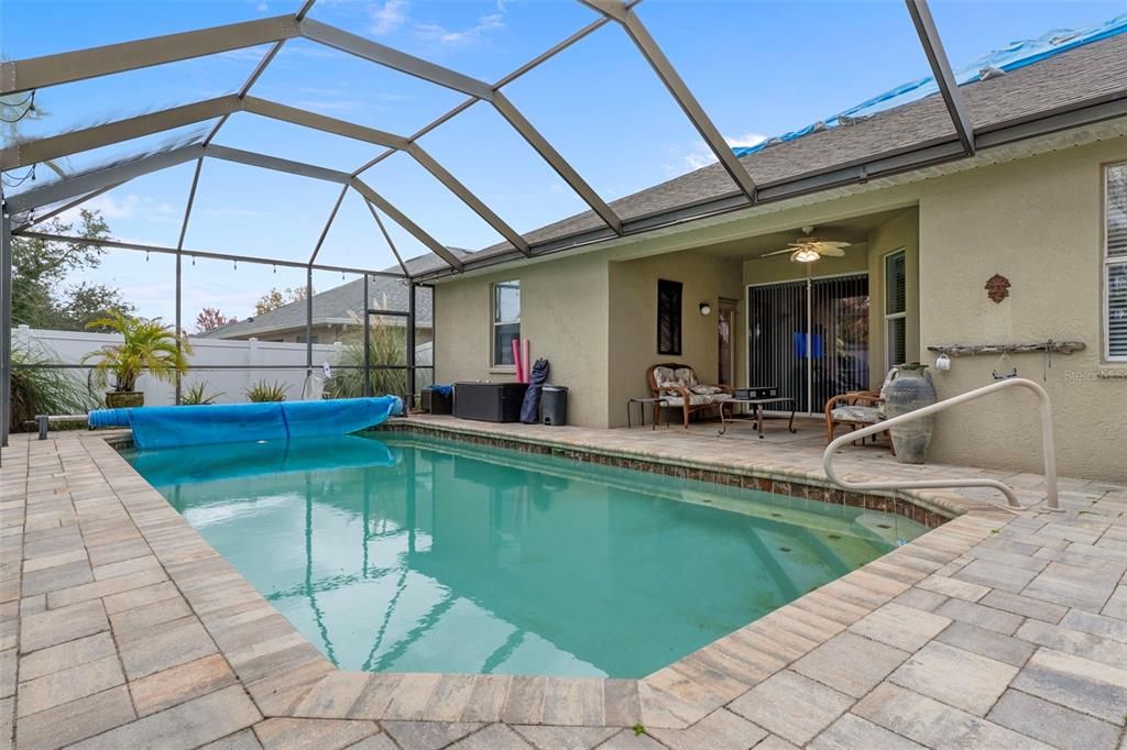 For Sale: $459,000 (4 beds, 3 baths, 2384 Square Feet)