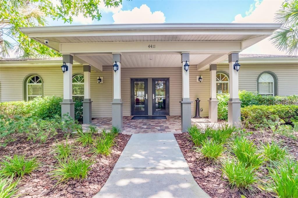 For Sale: $459,000 (4 beds, 3 baths, 2384 Square Feet)