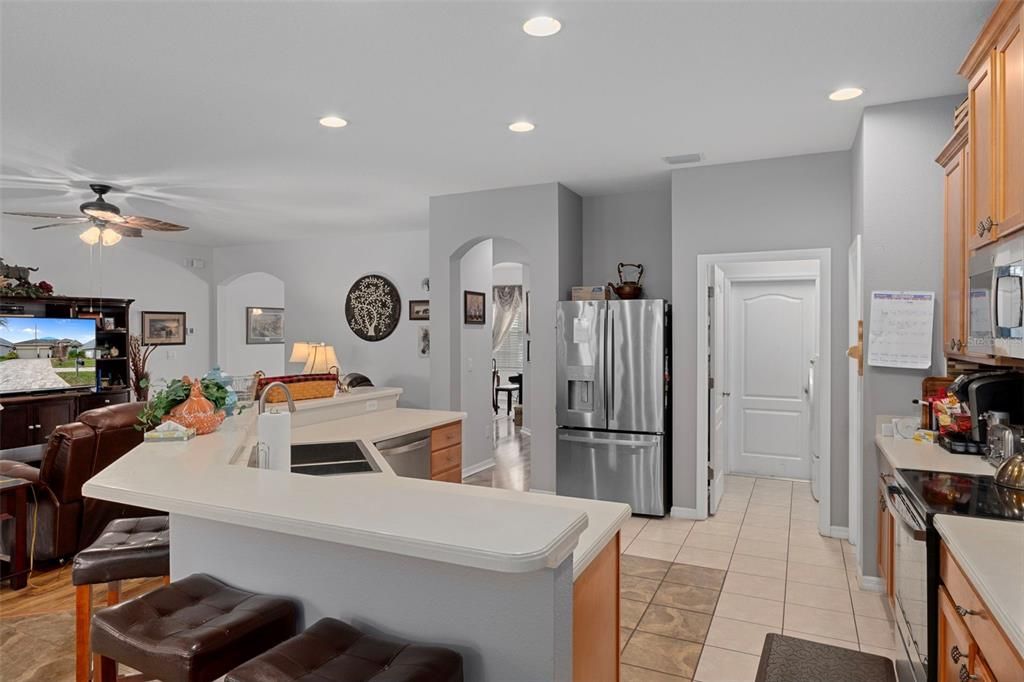 For Sale: $459,000 (4 beds, 3 baths, 2384 Square Feet)