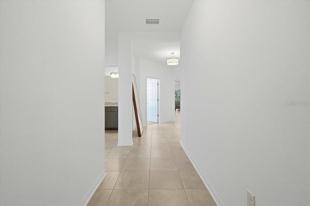 For Rent: $2,500 (3 beds, 2 baths, 1772 Square Feet)