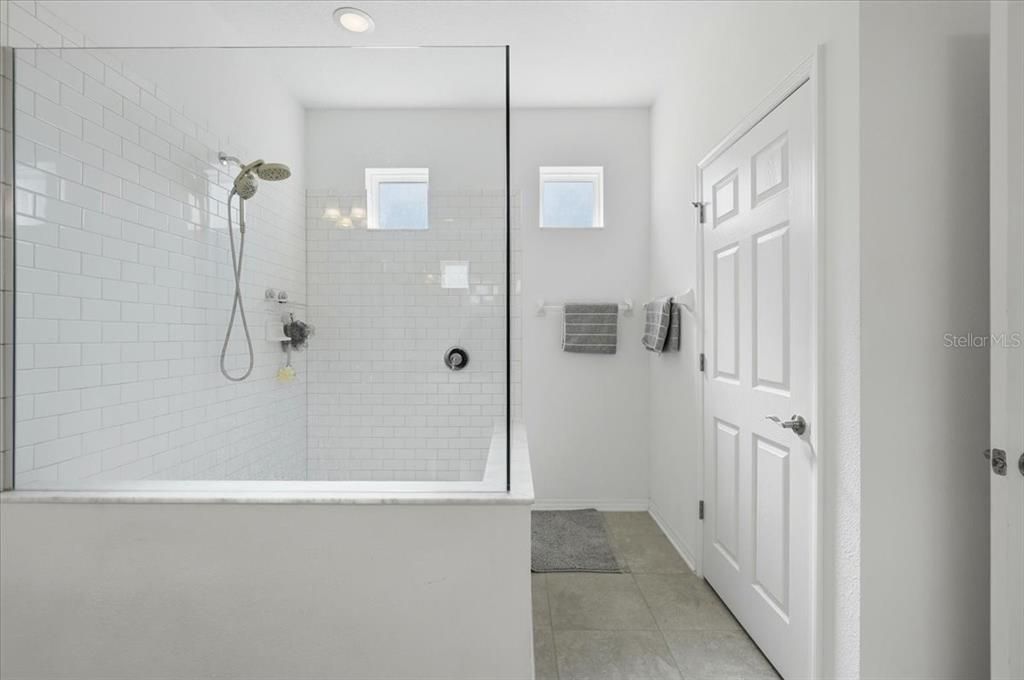 For Rent: $2,500 (3 beds, 2 baths, 1772 Square Feet)