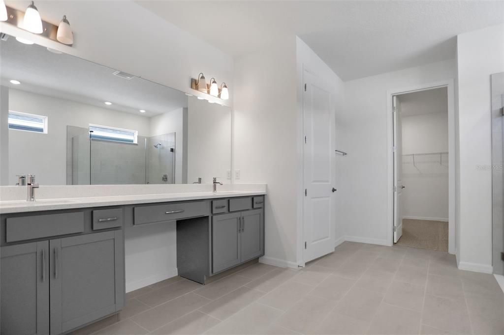 待售: $657,990 (4 贝兹, 4 浴室, 3278 平方英尺)