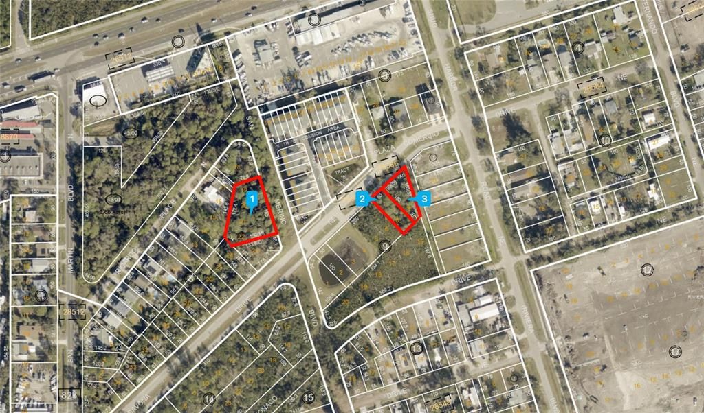 На продажу: $620,000 (0.93 acres)