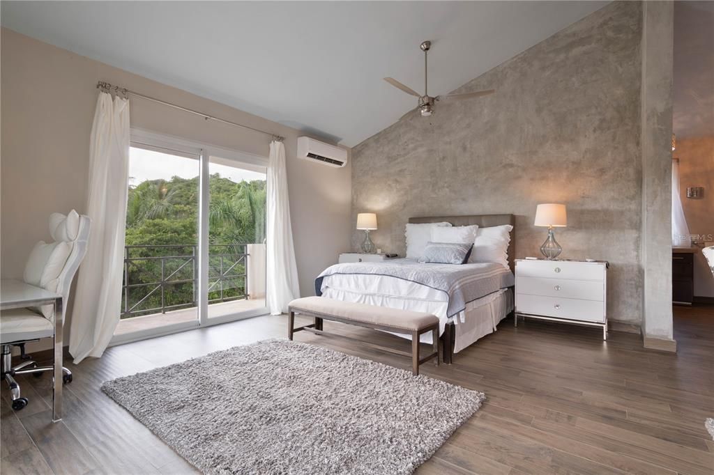 待售: $1,945,000 (4 贝兹, 4 浴室, 3718 平方英尺)